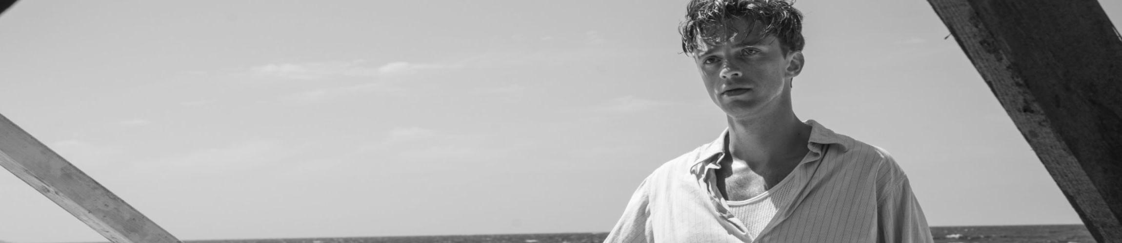 HEADER - L'ETRANGER .jpg