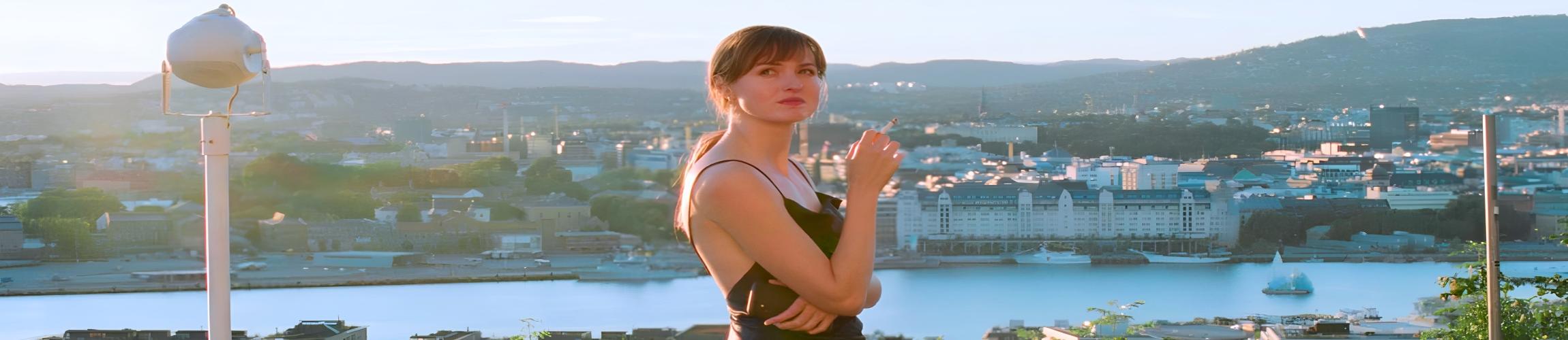 HEADER - JULIE (EN 12 CHAPITRES).jpg