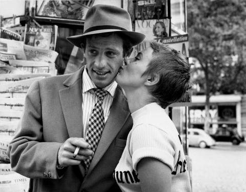 A BOUT DE SOUFFLE
